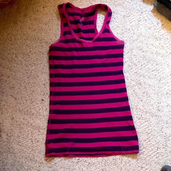 Tank top - Picture 1 of 1